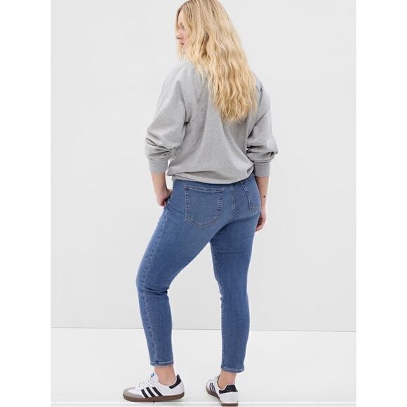 NWT GAP Mid Rise True Skinny Super Slimming Jeans, Size 30L - Picture 2 of 16